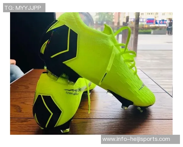 刺客12足球鞋评测与推荐助你在球场上展现无与伦比的技术与风采